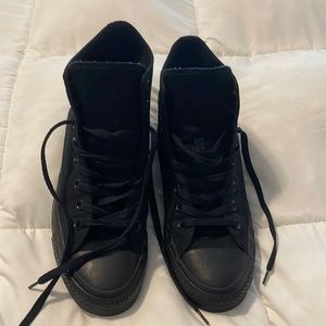 Converse AllStar Black Hi Tops